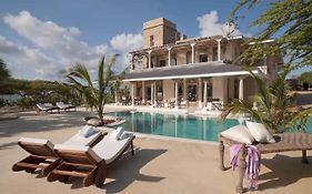 The Majlis Resort